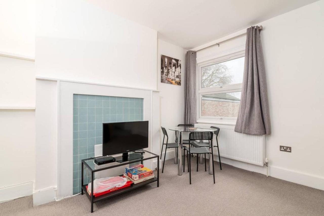 Guestready - Modern 2-Bed For 4 In Golders Green! Londen Buitenkant foto